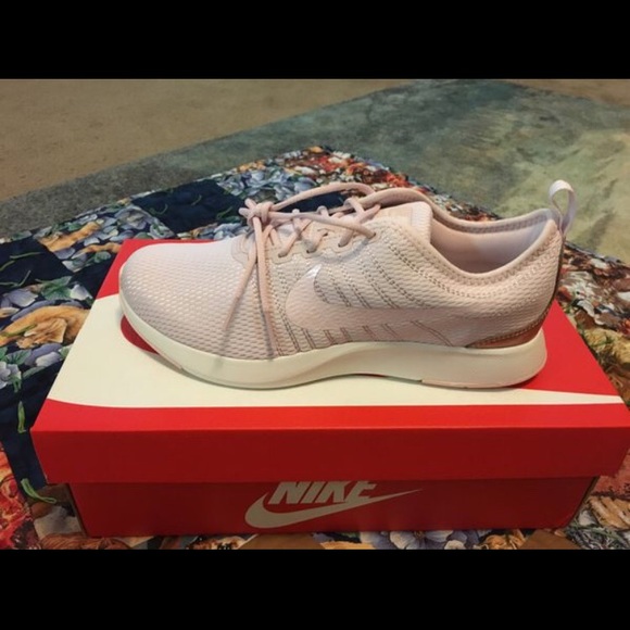 Nike Shoes - Nike Shoes